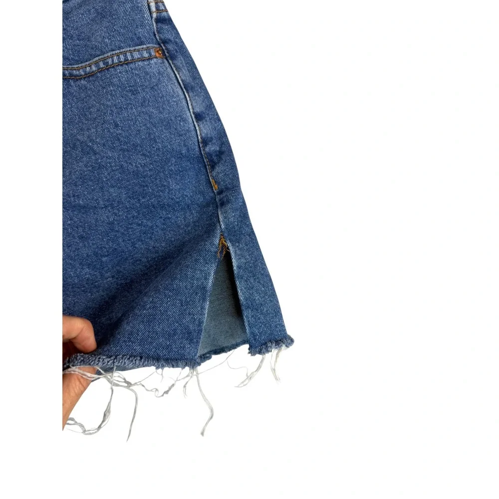 Primark Denim Co Womens High Waisted Jean Shorts Side Slit Raw Hem Blue Size 4